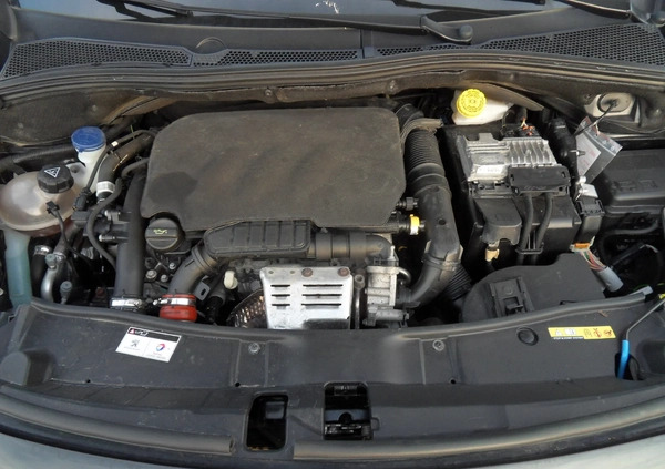 Peugeot 2008 cena 55900 przebieg: 75000, rok produkcji 2018 z Obrzycko małe 191